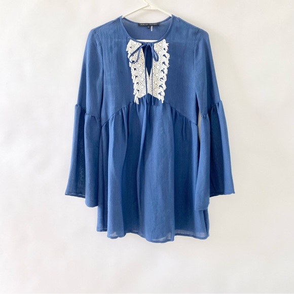 Cute English Factory Ruffle Mini Dress with Lace Trim & Flounce Sleeves Navy XS - Picture 2 of 16